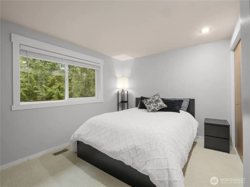 Property photo for 12925 172nd Avenue Se, Renton photo 18