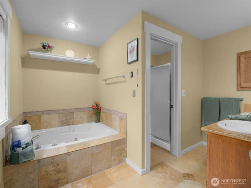 Property photo for 12925 172nd Avenue Se, Renton photo 20