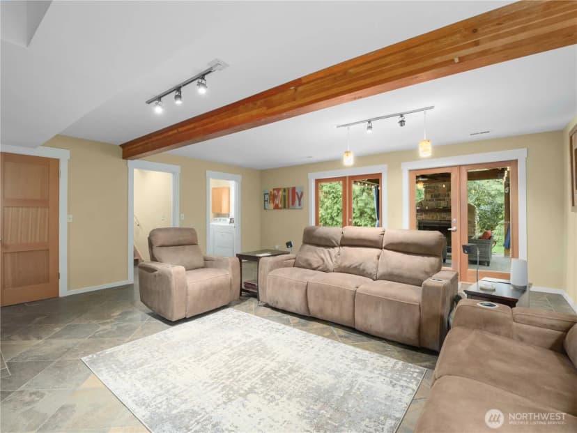 Property photo for 12925 172nd Avenue Se, Renton photo 23