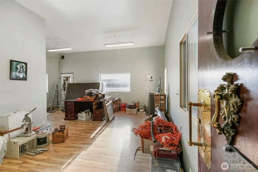 Property photo for 9930 Misery Point Road Nw, Seabeck photo 11