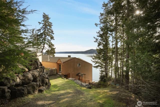 Property photo for 9930 Misery Point Road Nw, Seabeck photo 4