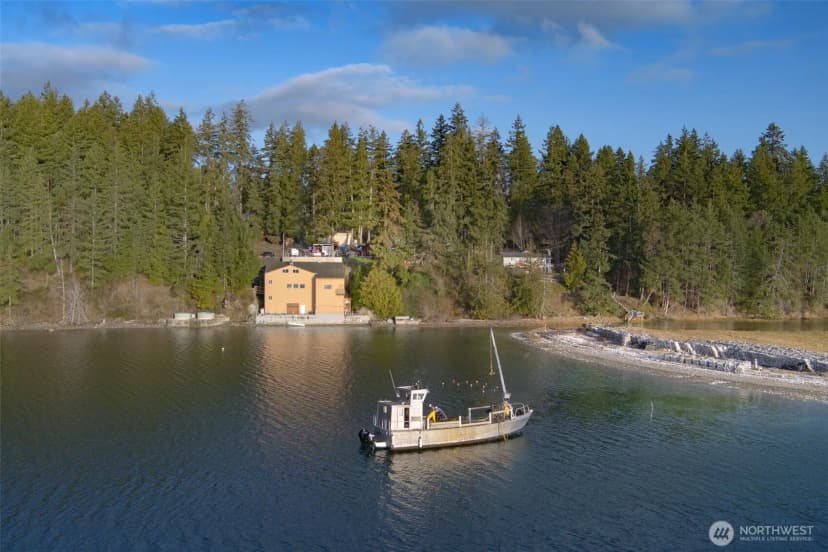 Property photo for 9930 Misery Point Road Nw, Seabeck photo 25