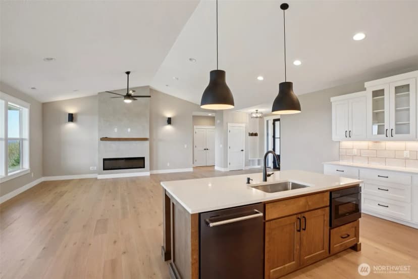 Property photo for 917 Confer Road, Kalama photo 12