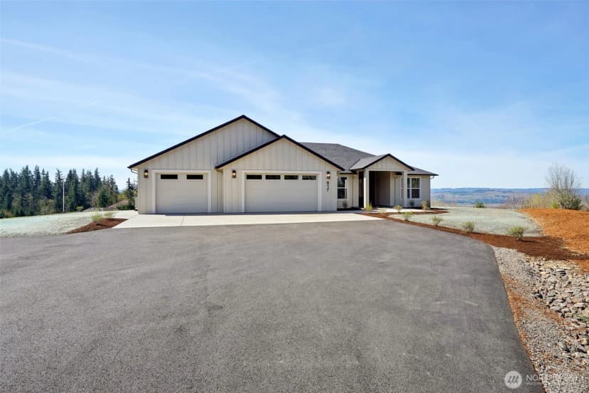 Property photo for 917 Confer Road, Kalama
