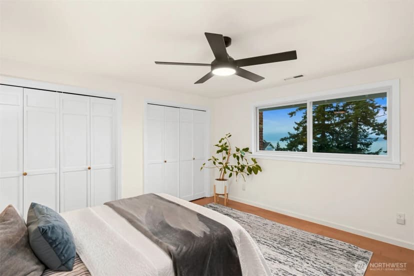 Property photo for 25 Shorewood Drive, Bellingham photo 29