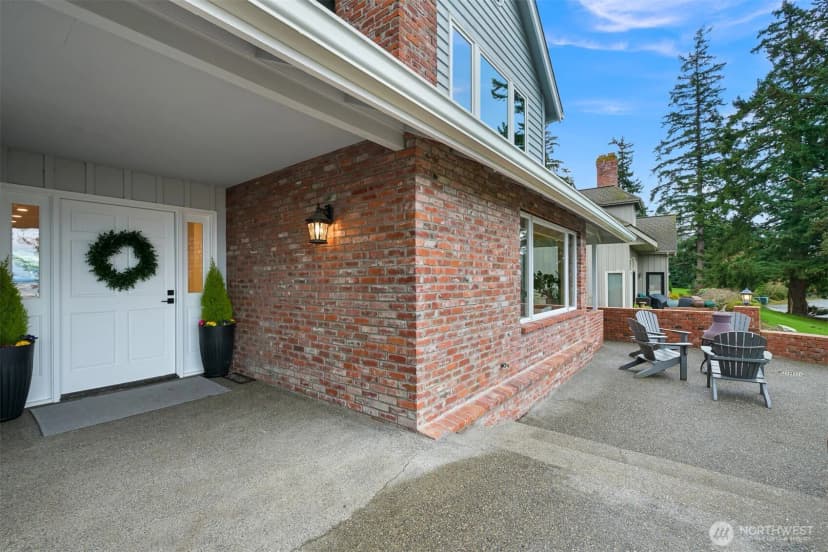 Property photo for 25 Shorewood Drive, Bellingham photo 4