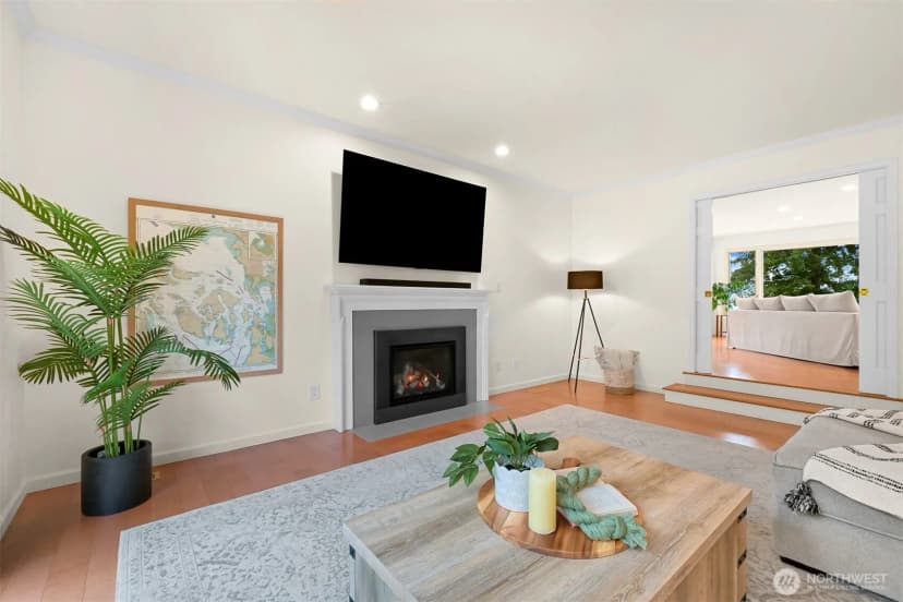 Property photo for 25 Shorewood Drive, Bellingham photo 21