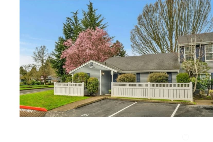 Property photo for 5736 S 238th Court #e1, Kent photo 31