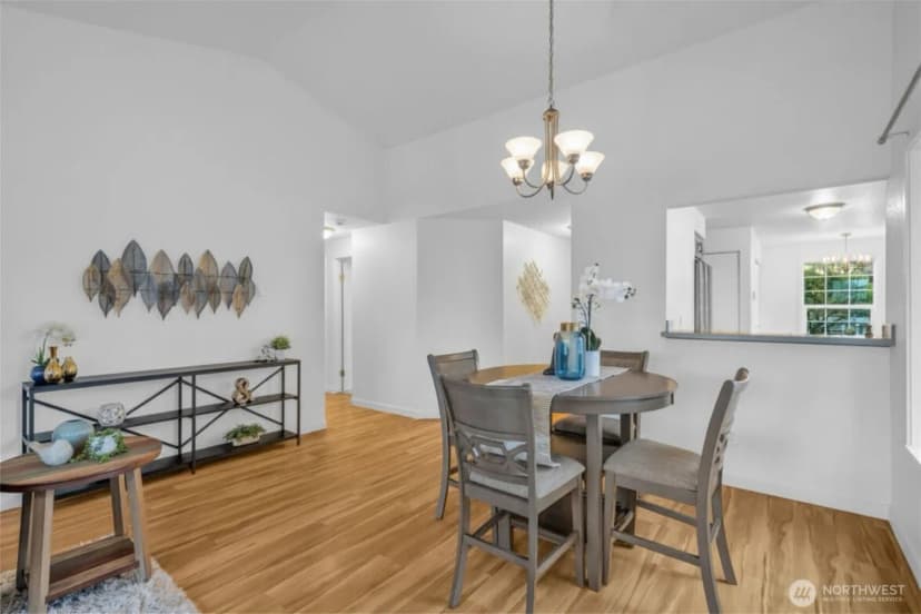 Property photo for 5736 S 238th Court #e1, Kent photo 13