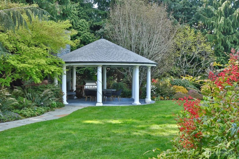 Property photo for 5021 Saratoga Road, Langley photo 33