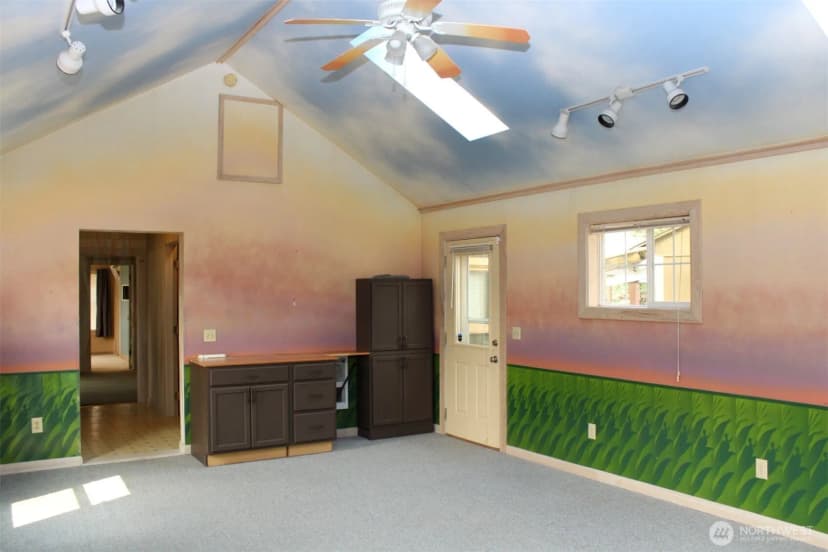 Property photo for 16219 64th Street E, Sumner photo 8