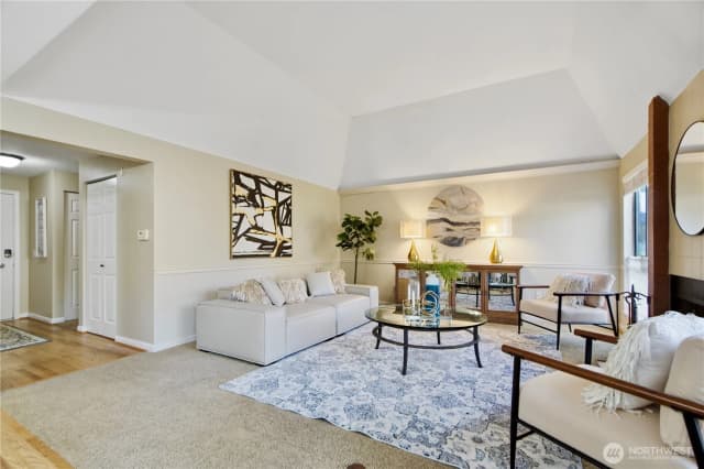 Property photo for 1619 102nd Place Ne #b-2, Bellevue photo 3
