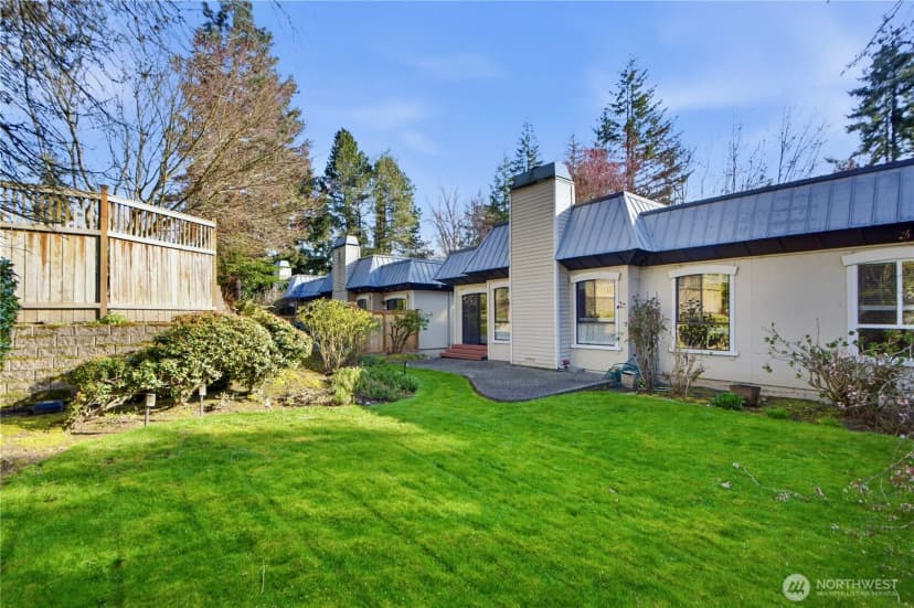 Property photo for 1619 102nd Place Ne #b-2, Bellevue photo 22