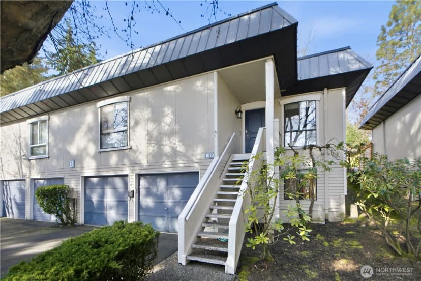 Property photo for 1619 102nd Place Ne #b-2, Bellevue photo 25