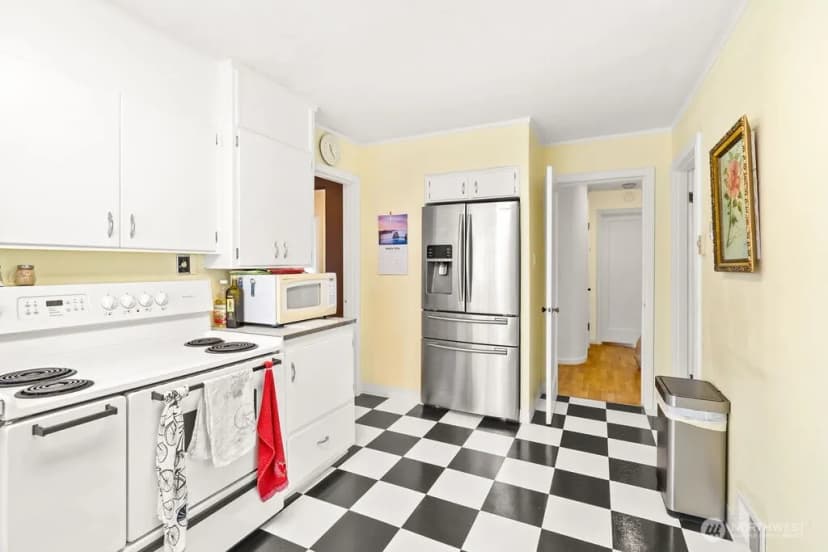 Property photo for 704 Essex Avenue, Aberdeen photo 12
