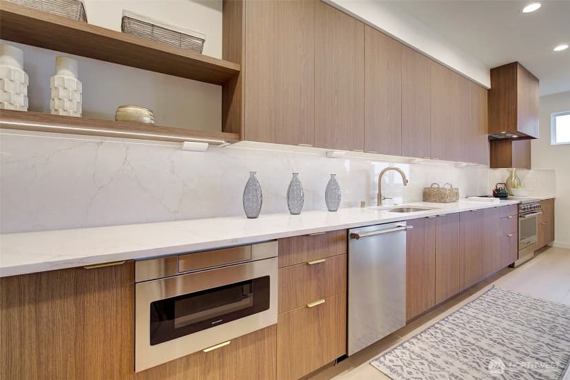 Property photo for 7341 California Avenue Sw, Seattle photo 15