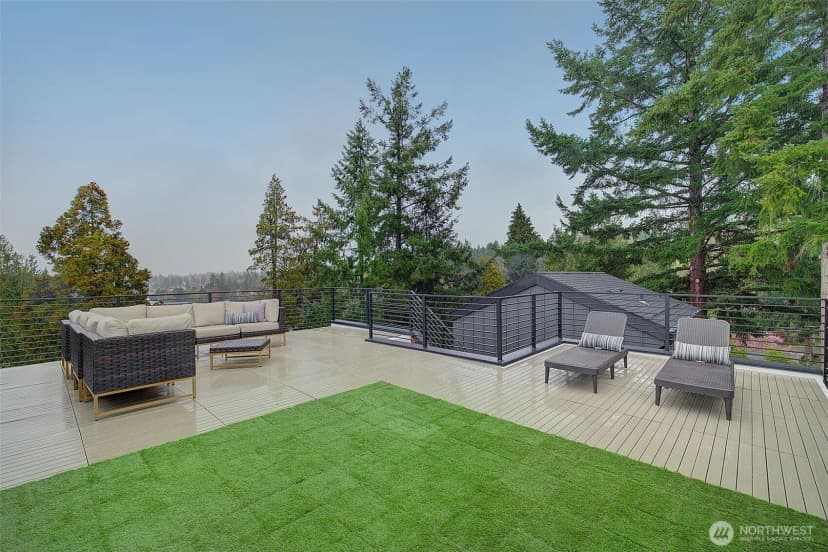 Property photo for 7341 California Avenue Sw, Seattle photo 35