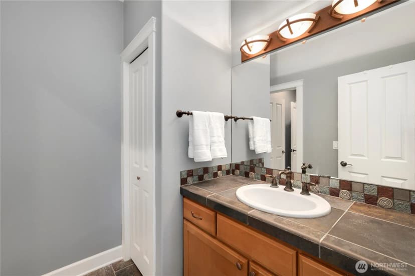 Property photo for 7007 Muirkirk Lane Sw, Port Orchard photo 21