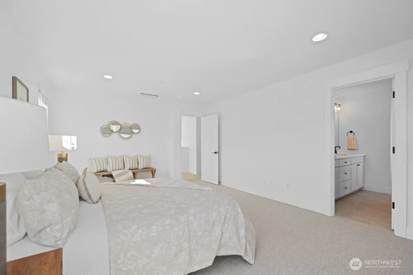 Property photo for 16 160th Place Se, Bothell photo 18