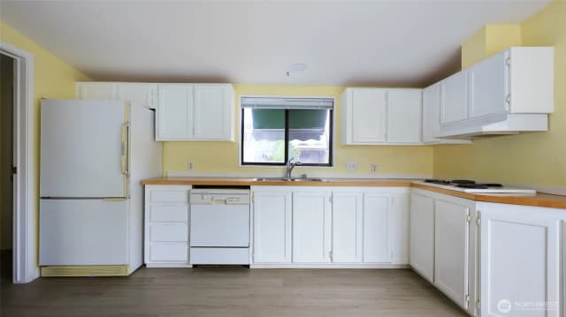 Property photo for 1706 73rd Street E #15, Tacoma photo 4