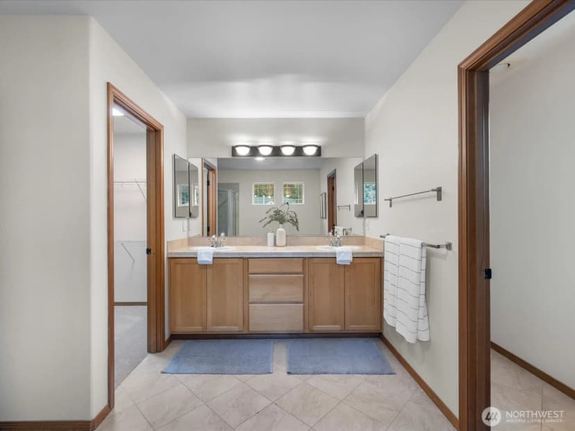 Property photo for 20307 11th Avenue W, Lynnwood photo 15