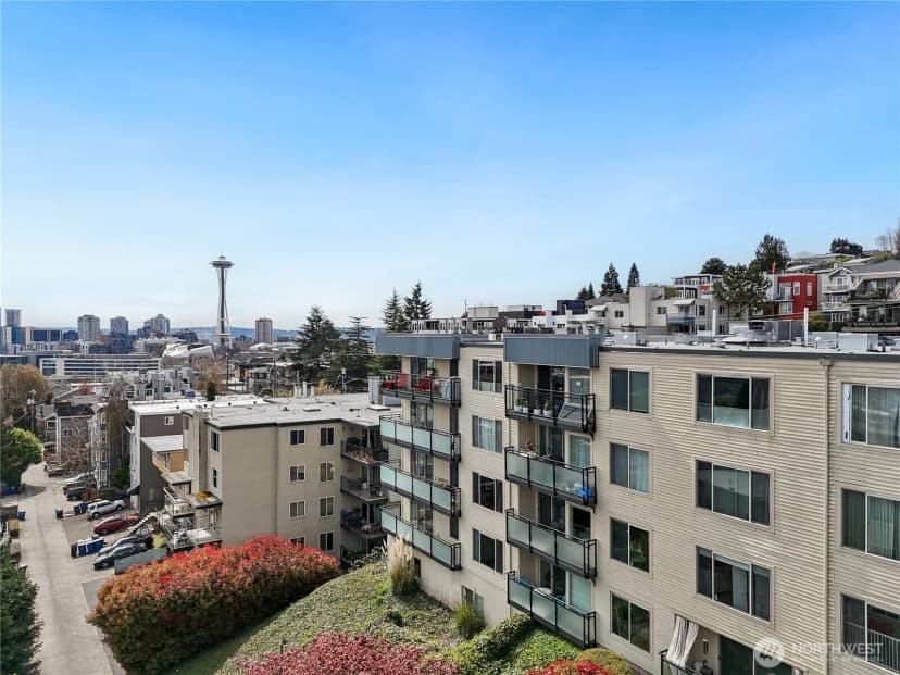 Property photo for 1250 Taylor Avenue N #105, Seattle photo 31
