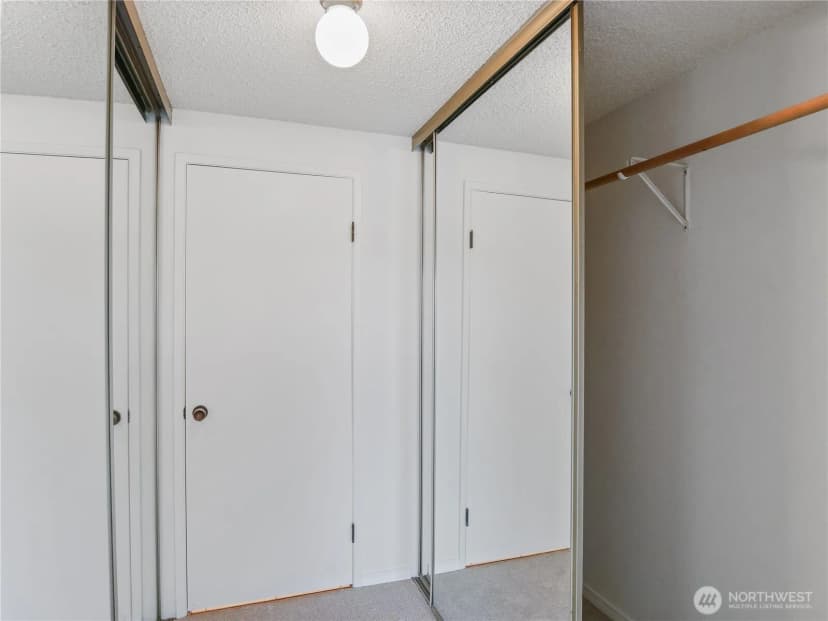 Property photo for 1250 Taylor Avenue N #105, Seattle photo 23