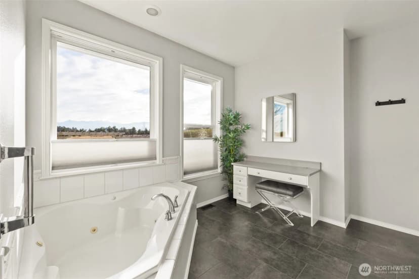 Property photo for 73 Cobb Circle, Sequim photo 28