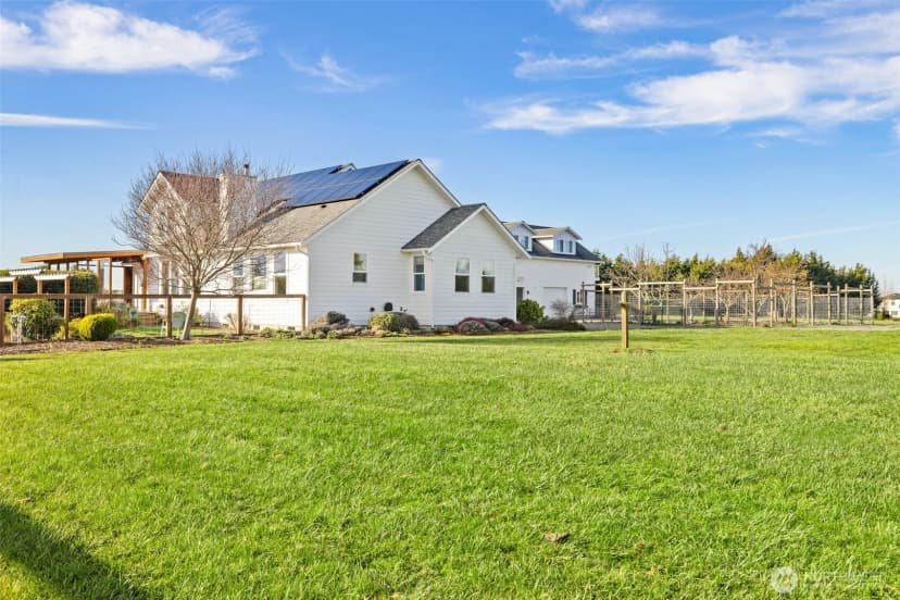 Property photo for 73 Cobb Circle, Sequim photo 18