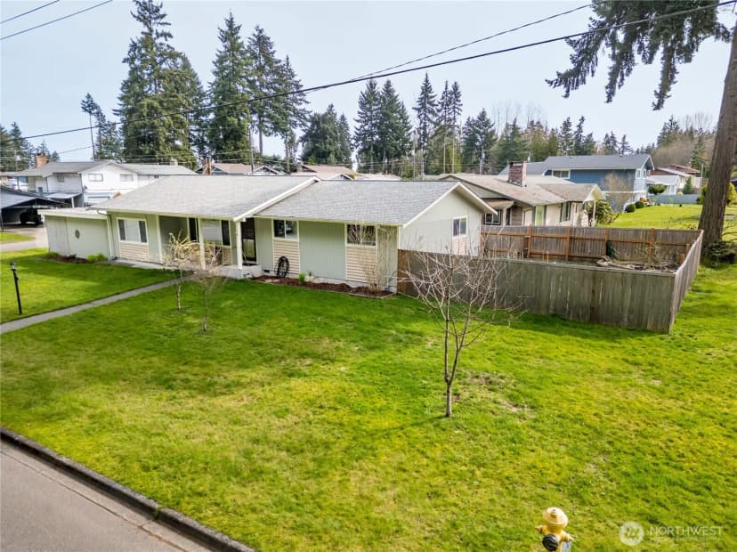 Property photo for 1717 S F Street, Port Angeles photo 29