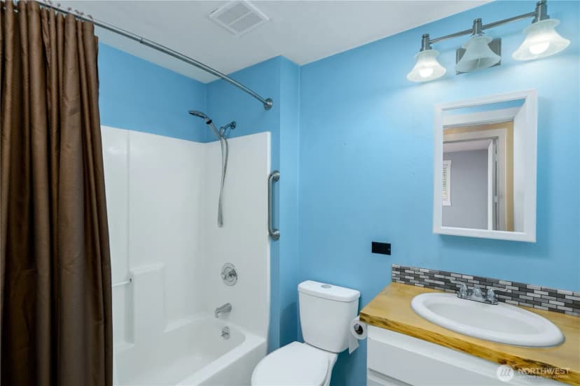 Property photo for 1717 S F Street, Port Angeles photo 23