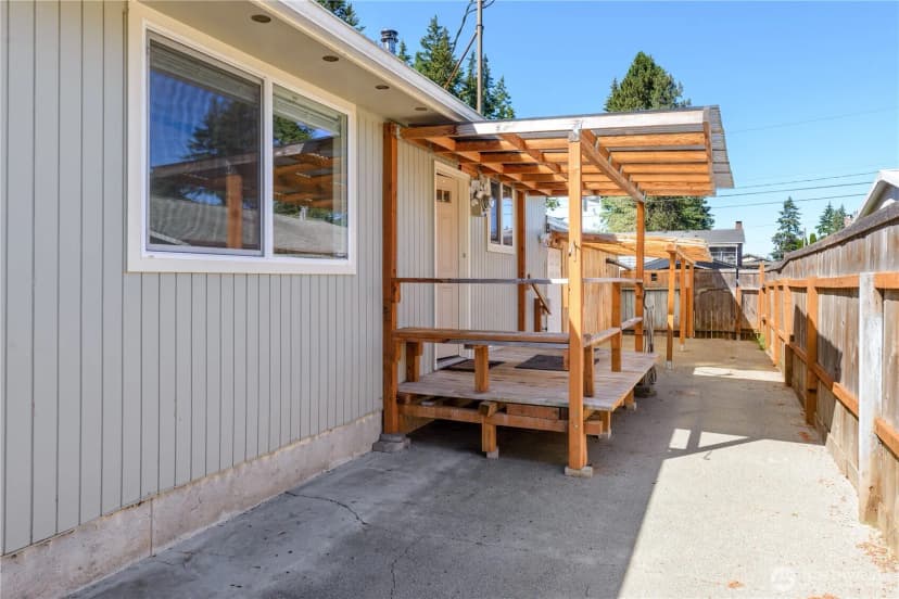 Property photo for 1717 S F Street, Port Angeles photo 25