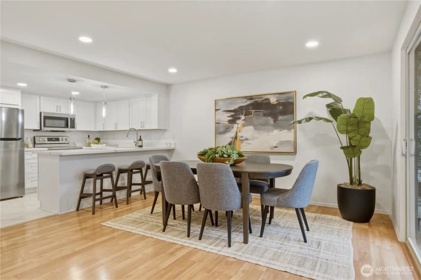 Property photo for 12625 Se 42nd Street, Bellevue photo 10
