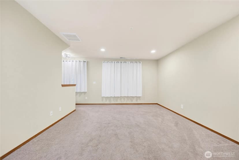 Property photo for 17813 79th Avenue Ct E, Puyallup photo 8
