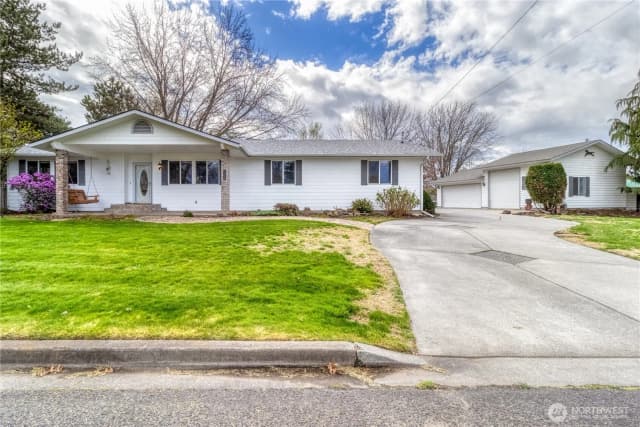 Property photo for 1139 Wallula Avenue, Walla Walla photo 2