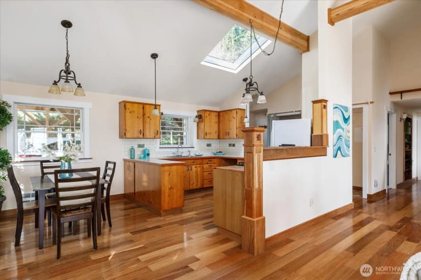 Property photo for 5051 Waterside Ln, Langley photo 11