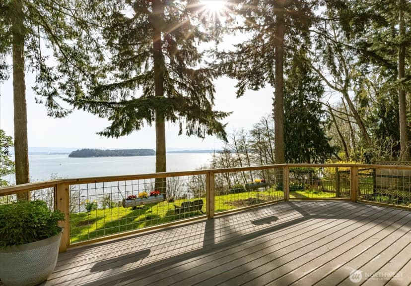 Property photo for 5051 Waterside Ln, Langley photo 25