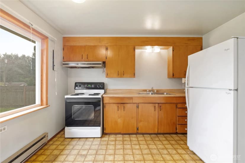 Property photo for 20322 22nd Avenue Ne, Shoreline photo 12