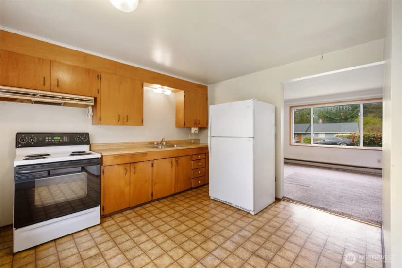 Property photo for 20322 22nd Avenue Ne, Shoreline photo 10