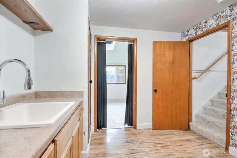 Property photo for 6902 Mount Tacoma Drive Sw, Lakewood photo 31