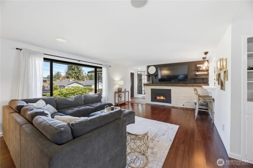 Property photo for 704 Fir Park Lane, Fircrest photo 7