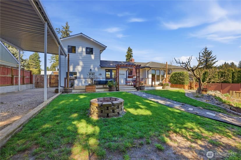 Property photo for 704 Fir Park Lane, Fircrest photo 37