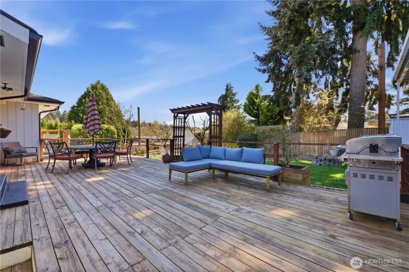 Property photo for 704 Fir Park Lane, Fircrest photo 16