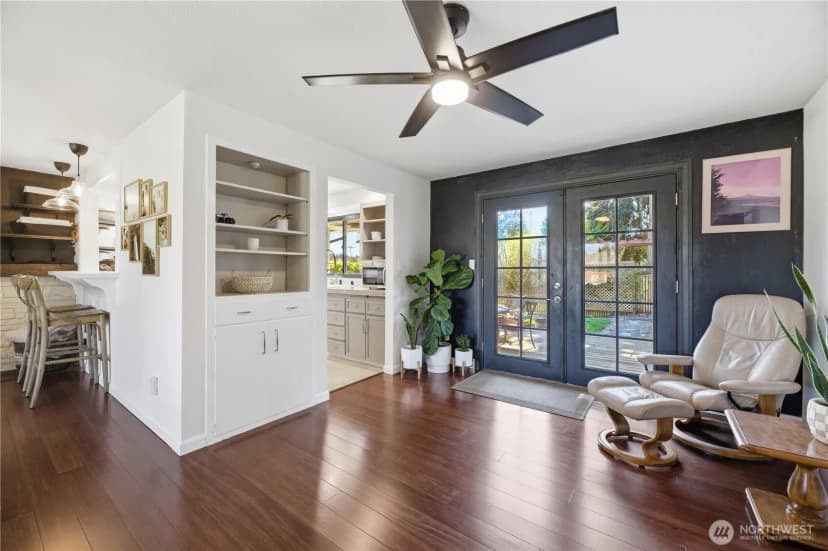 Property photo for 704 Fir Park Lane, Fircrest photo 9
