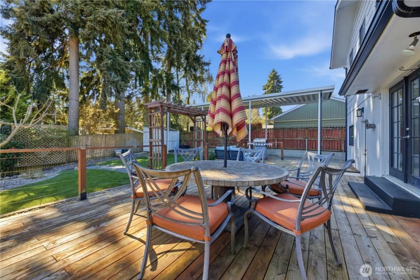 Property photo for 704 Fir Park Lane, Fircrest photo 17