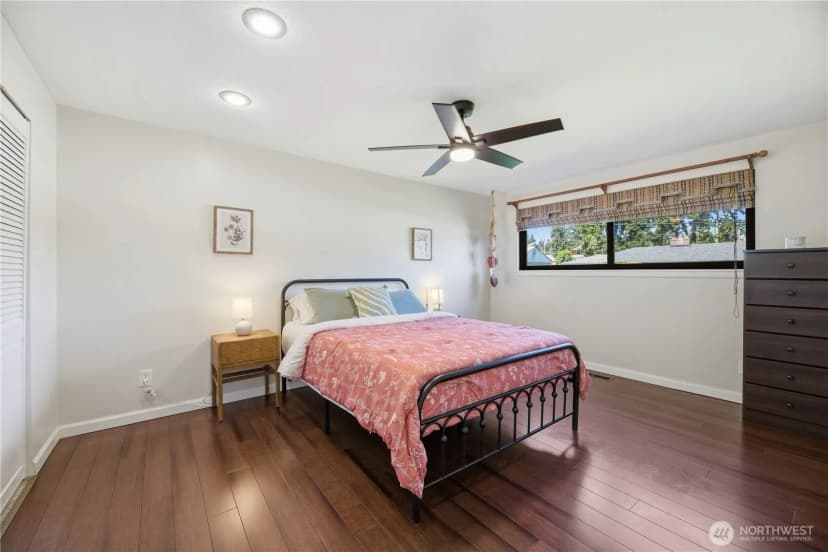 Property photo for 704 Fir Park Lane, Fircrest photo 20