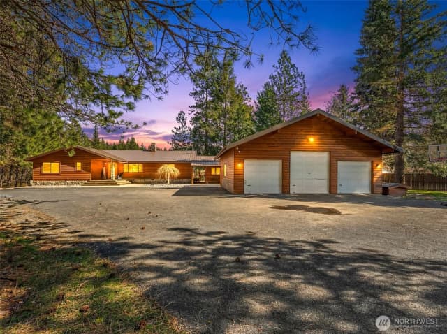 Property photo for 12728 Wilson Street, Leavenworth photo 4