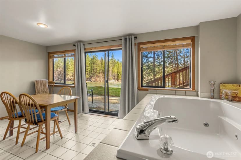 Property photo for 12728 Wilson Street, Leavenworth photo 31