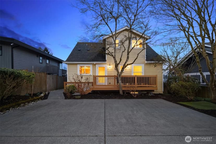 Property photo for 407 35th Avenue S, Seattle photo 33