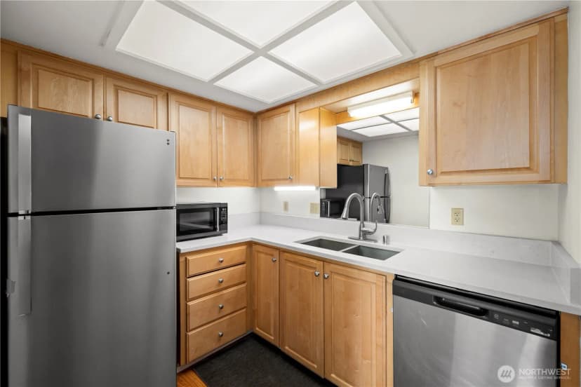 Property photo for 3401 Oaks Avenue #6, Everett photo 13